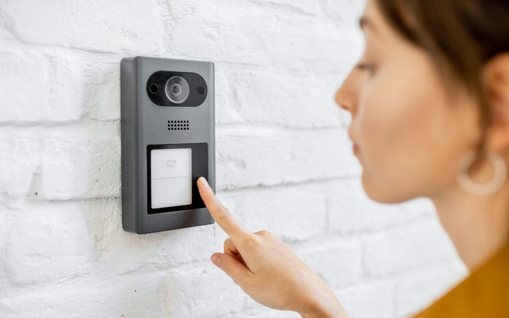 Chicago Advantages of an Intercom System for Buildings