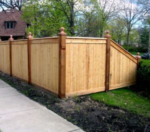 What is the most affordable fencing option Chicago Il