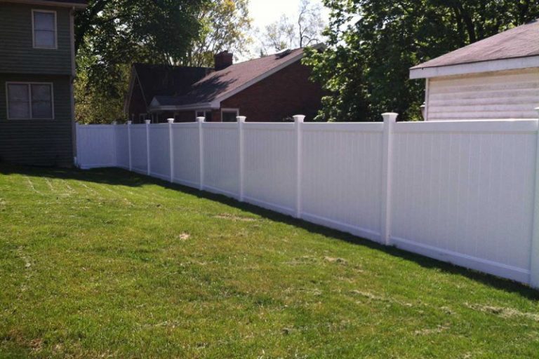 Fencing Options To Keep Your Kids Safe Chicago Il