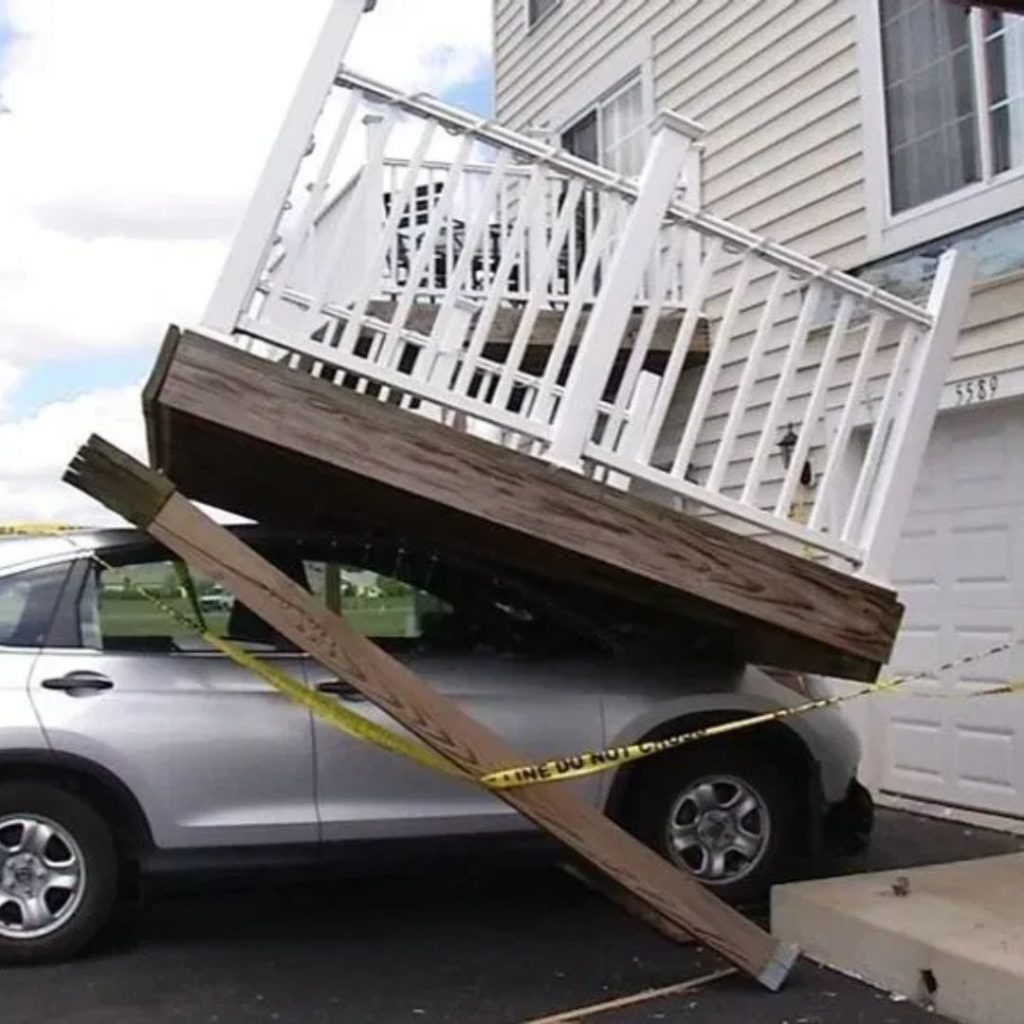Accidents That Can Occur If Your Balcony Is Not Manufactured By Professionals car under balcony