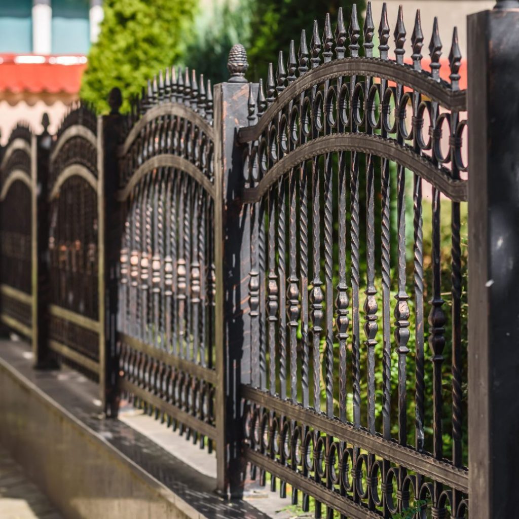Are Industrial Iron Fences Resistant To Rust And Corrosion Iron fence