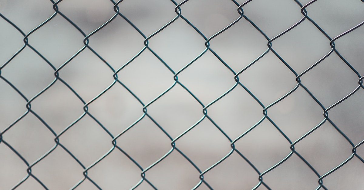 sturdy security chain link fencing