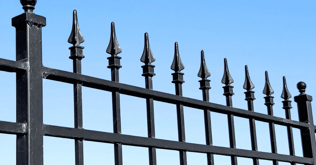 maintaining your iron fence tips and tricks