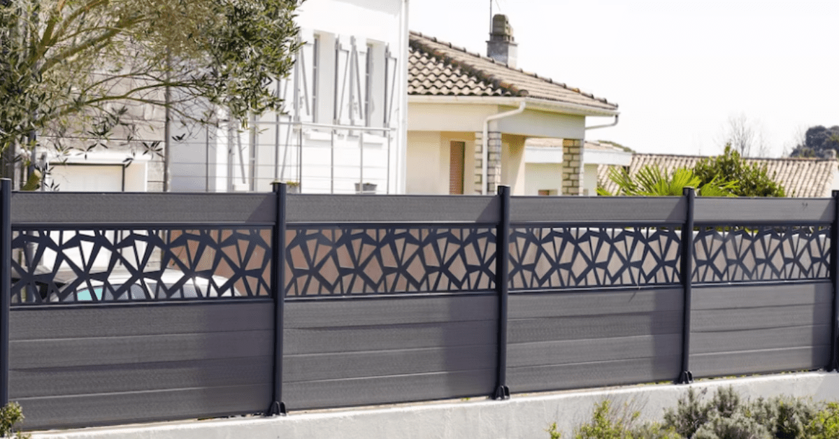 stylish and secure home aluminum fencing options