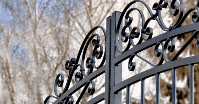 the-impact-of-custom-wrought-iron-railings-on-home